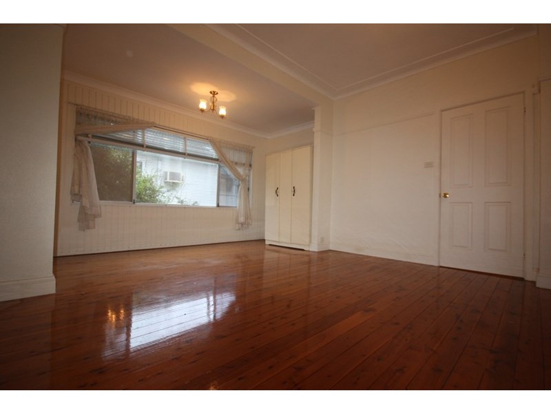 14A Innes Street, Campbelltown NSW 2560