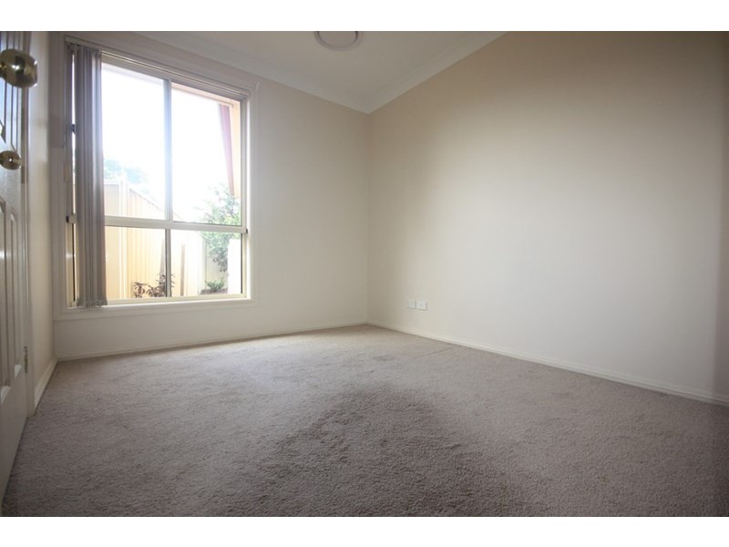 3/20 Hoddle Avenue, Campbelltown NSW 2560