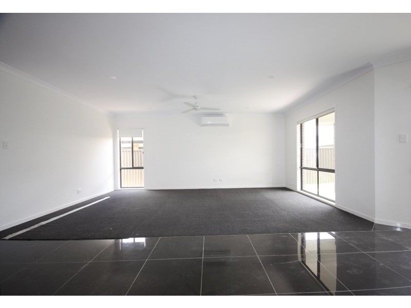 17 Monash Street, Gregory Hills NSW 2557