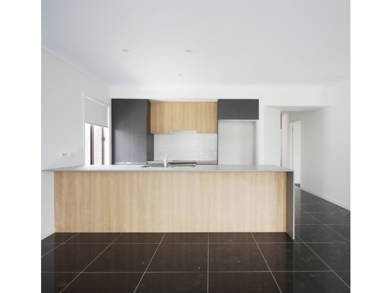 17 Monash Street, Gregory Hills NSW 2557