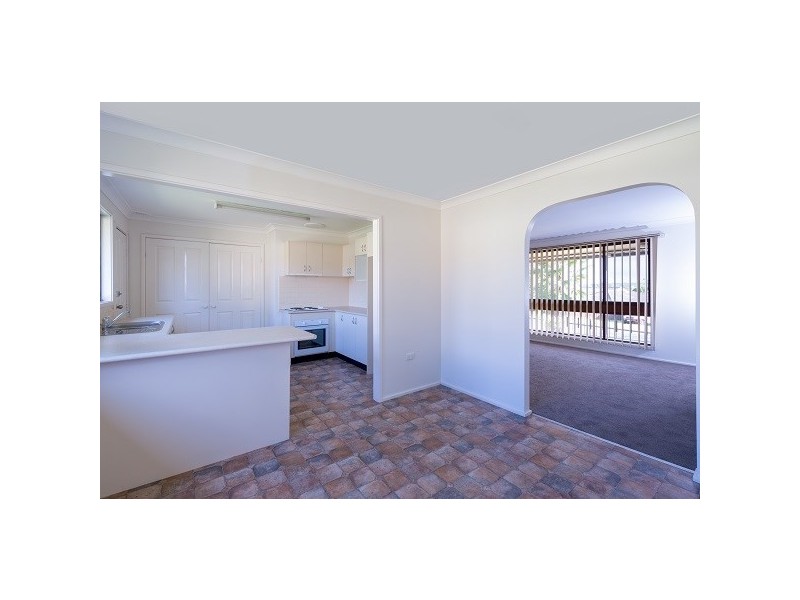 47 Chaperon Crescent, Minto NSW 2566