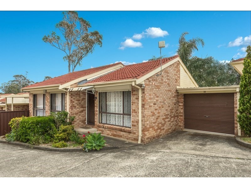 38/196 Harrow Road, Glenfield NSW 2167