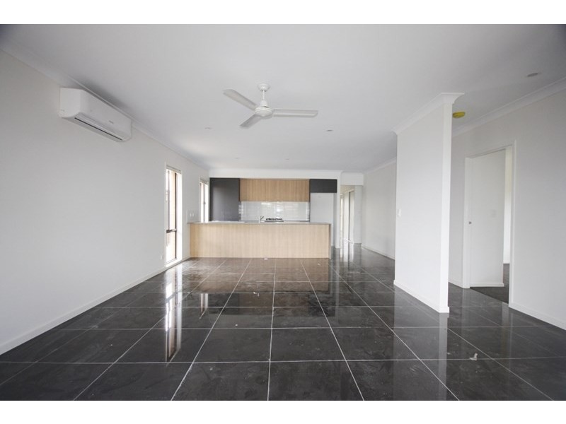 10 Monash Street, Gregory Hills NSW 2557