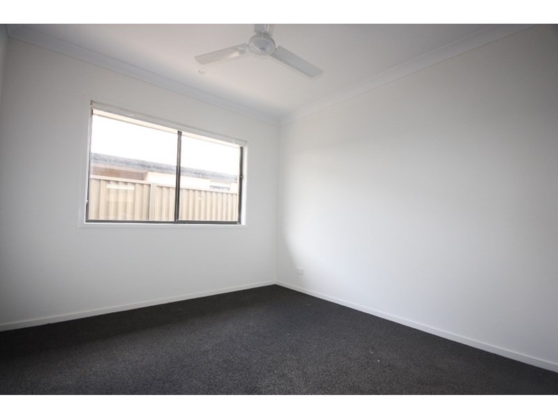 10 Monash Street, Gregory Hills NSW 2557