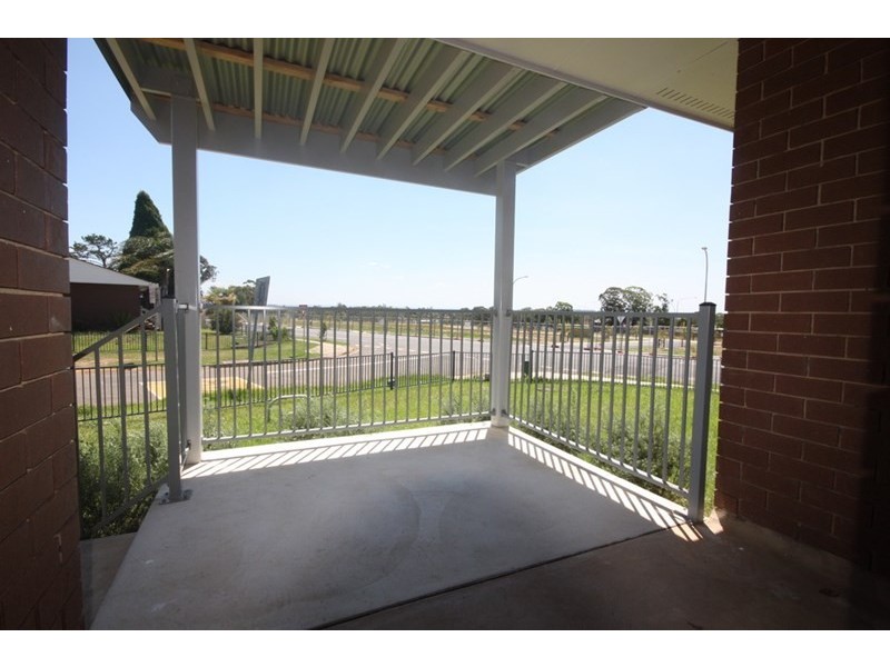 2 Fonthill Place, Airds NSW 2560