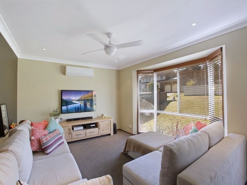 28 Burrinjuck Street, Leumeah NSW 2560