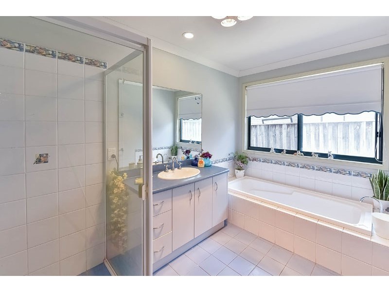 52 The Kraal Drive, Blair Athol NSW 2560