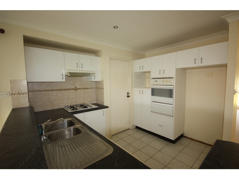 26 Withnell Crescent, St Helens Park NSW 2560