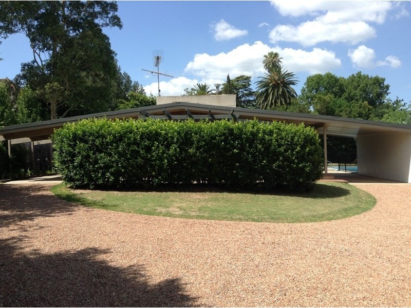 31 Luker Street, Elderslie NSW 2570