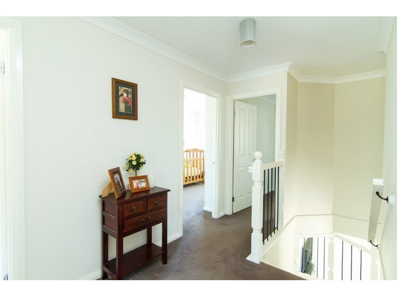 19 Yewens Circuit, Grasmere NSW 2570