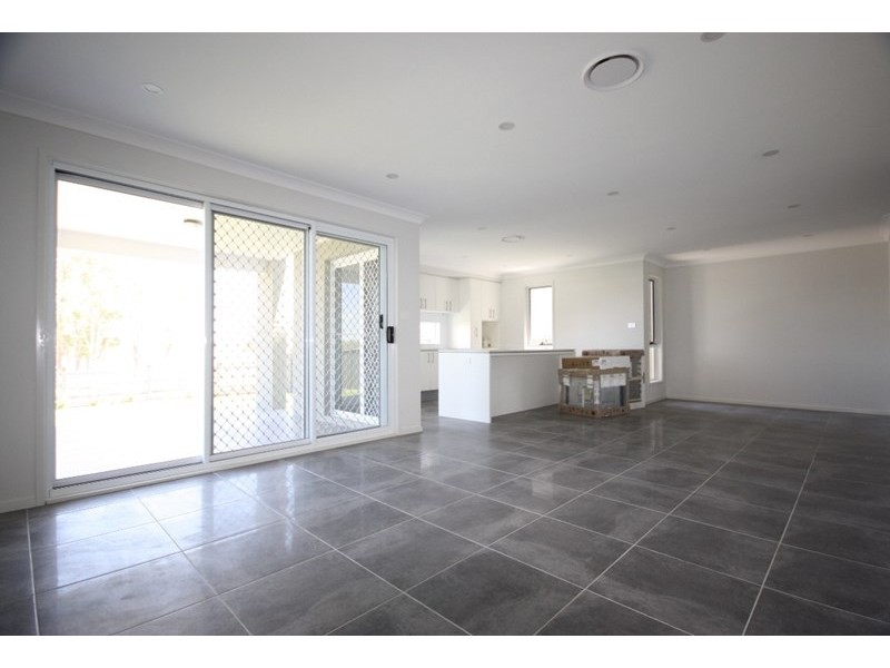 6 Fernleigh Court, Cobbitty NSW 2570