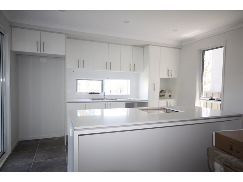 6 Fernleigh Court, Cobbitty NSW 2570