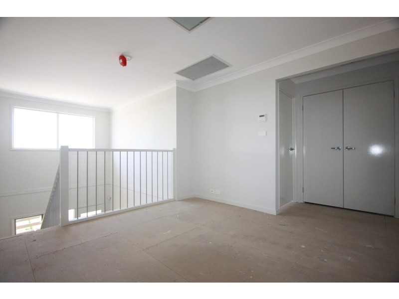 6 Fernleigh Court, Oran Park NSW 2570