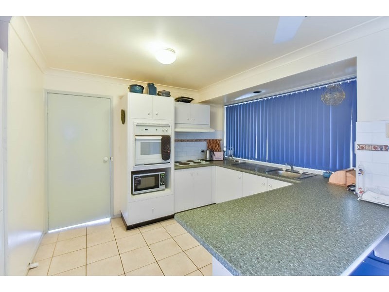 Ambarvale NSW 2560