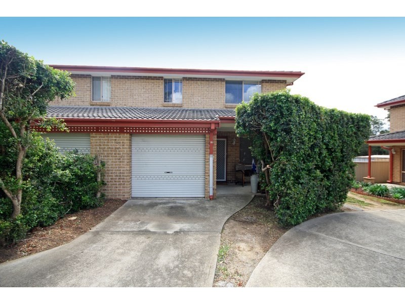 10/4 Westmoreland Road, Minto NSW 2566