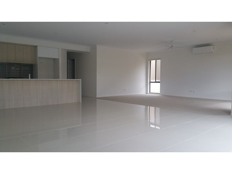 10 Warburn Avenue, Gregory Hills NSW 2557