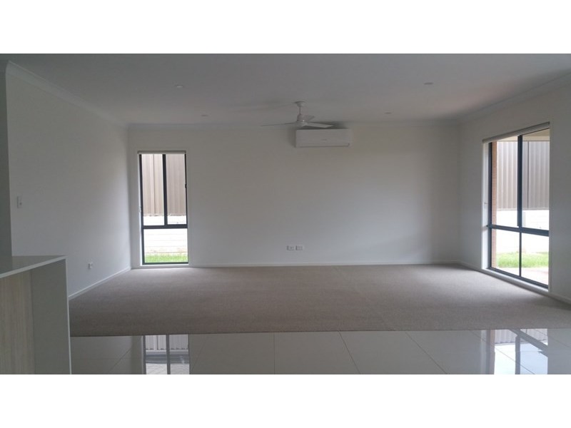 10 Warburn Avenue, Gregory Hills NSW 2557