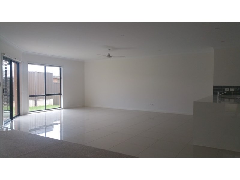 10 Warburn Avenue, Gregory Hills NSW 2557