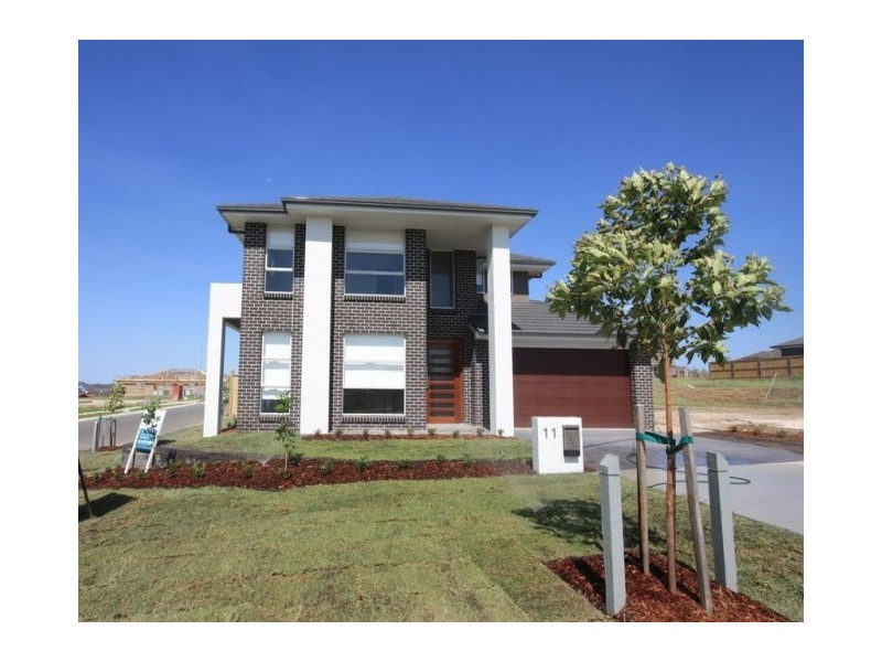 11 Davidson Street, Oran Park NSW 2570