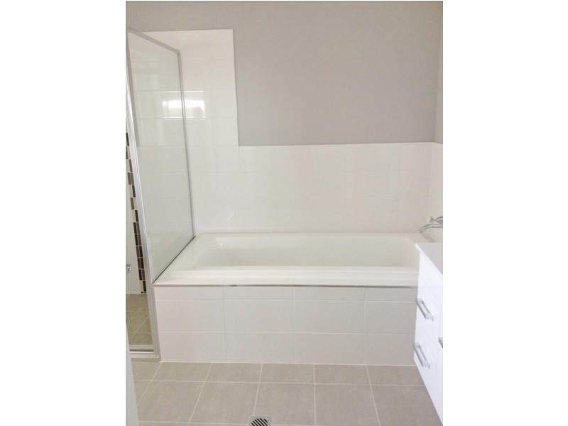 11 Davidson Street, Oran Park NSW 2570