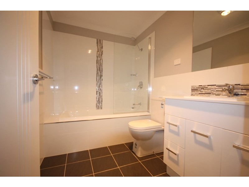 6/29 Lorimer Crescent, Elderslie NSW 2570