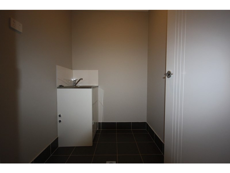 6/29 Lorimer Crescent, Elderslie NSW 2570