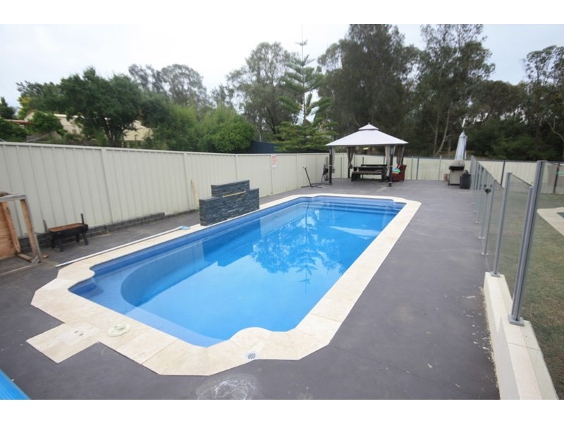 19 Elouera Crescent, Woodbine NSW 2560