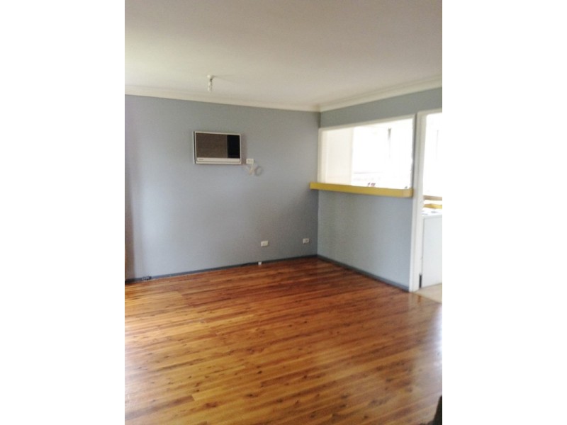 82 Fawcett Street, Glenfield NSW 2167