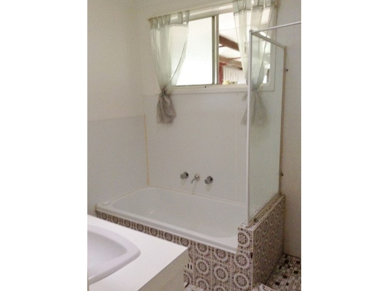 82 Fawcett Street, Glenfield NSW 2167