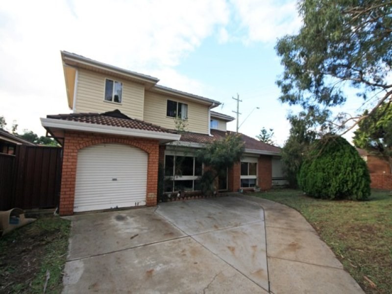 171 Harrow Road, Glenfield NSW 2167