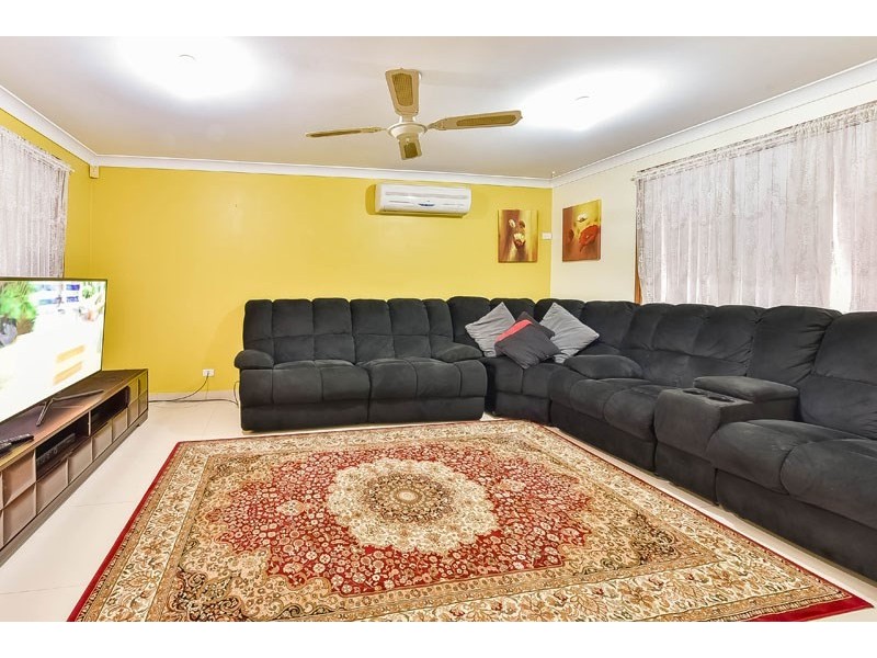 71 Spitfire Drive, Raby NSW 2566