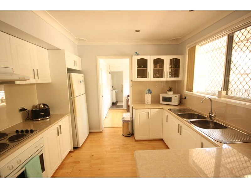 188 Cumberland Road, Ingleburn NSW 2565