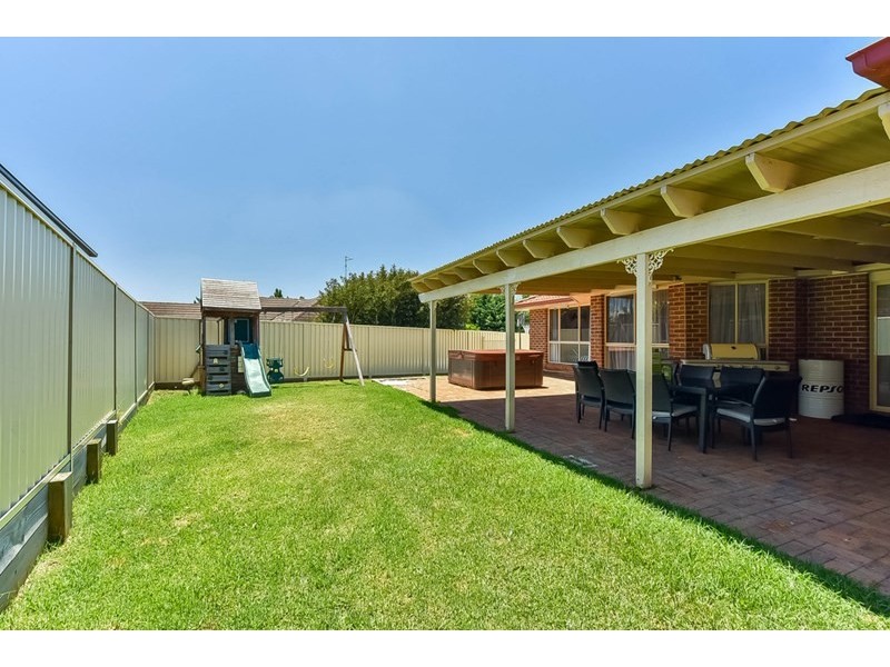 33 Ceder Wattle Place, Narellan Vale NSW 2567