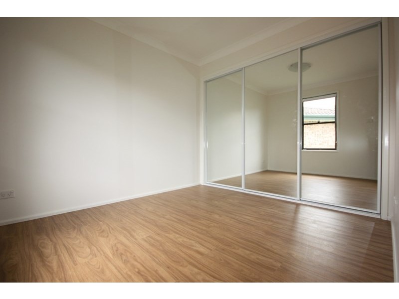 4a Avalon Place, Woodbine NSW 2560