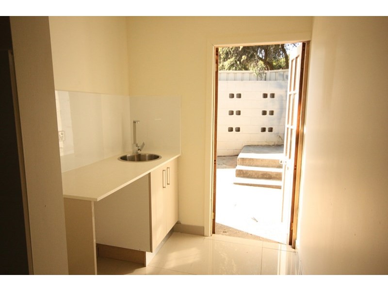 2 Taber Place, Bradbury NSW 2560