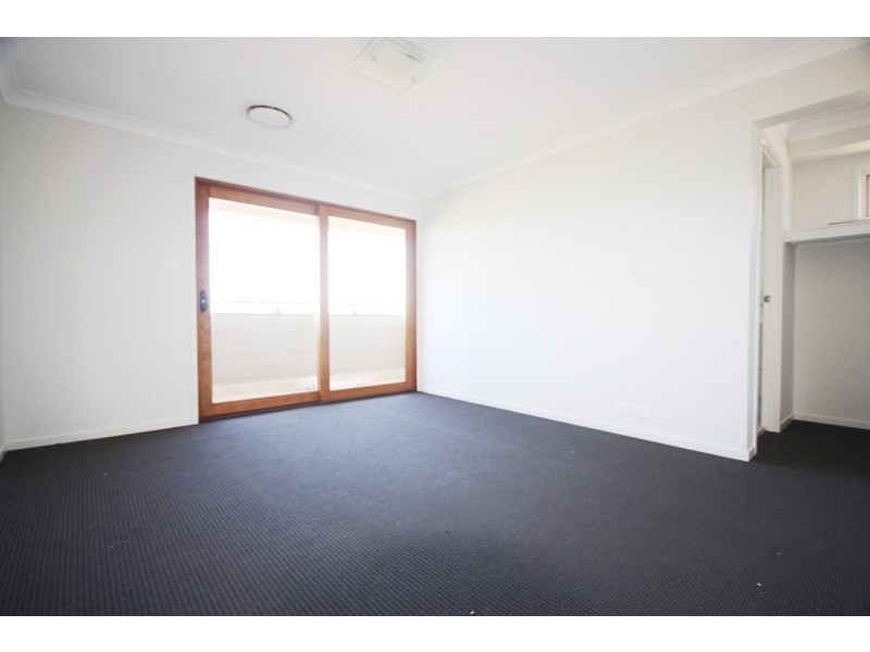 24 Fernleigh Court Arcadian Hills, Cobbitty NSW 2570