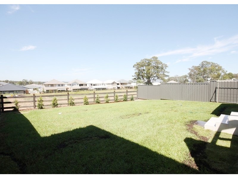 24 Fernleigh Court Arcadian Hills, Cobbitty NSW 2570