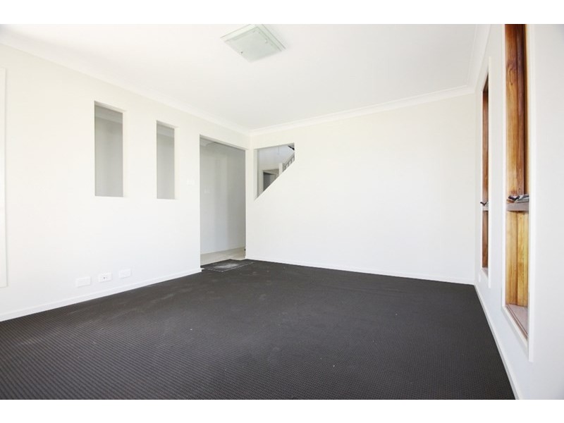 24 Fernleigh Court Arcadian Hills, Oran Park NSW 2570