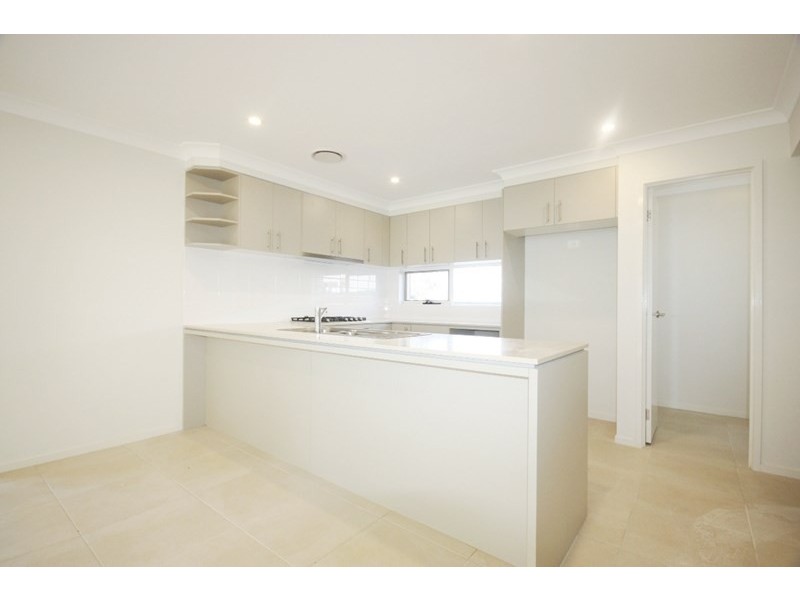 24 Fernleigh Court Arcadian Hills, Oran Park NSW 2570