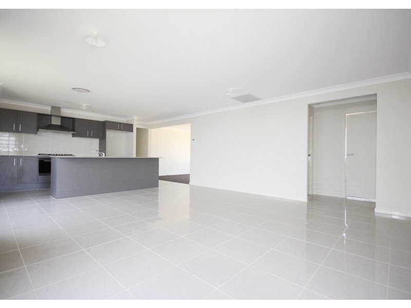 40 Archer Street, Spring Farm NSW 2570