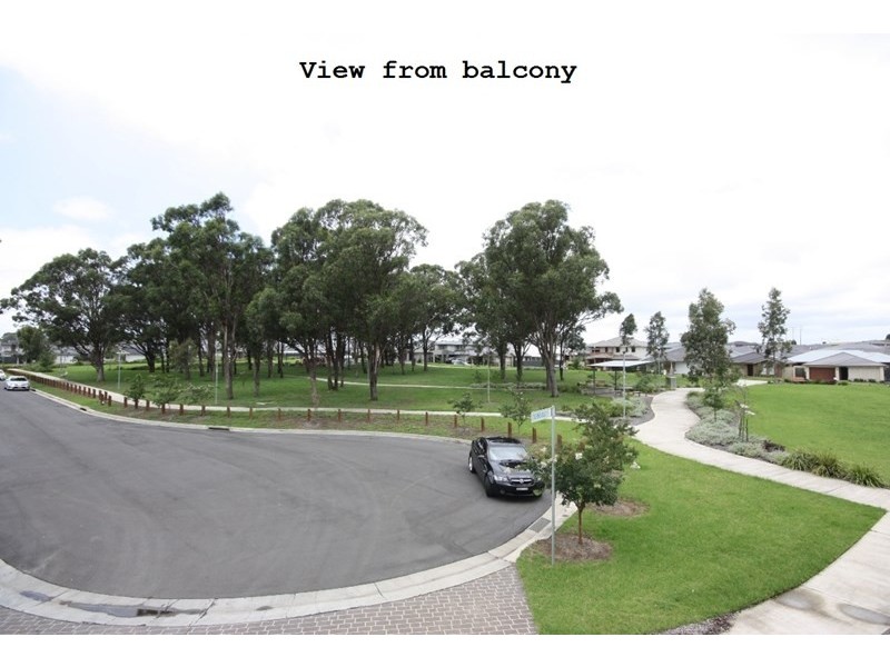 8 Turnbull Lane, Gregory Hills NSW 2557