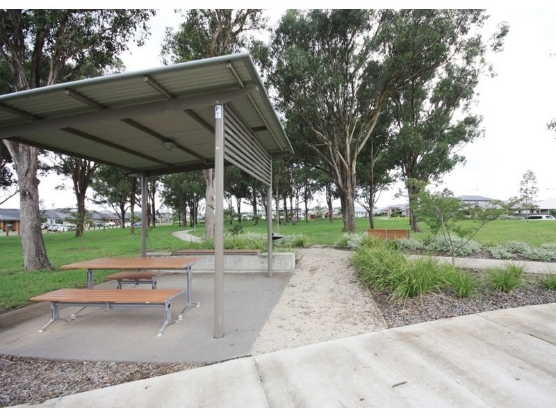 8 Turnbull Lane, Gregory Hills NSW 2557