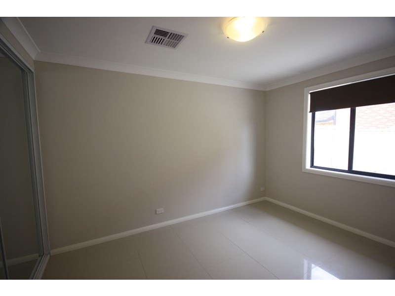 16a Tander Street, Oran Park NSW 2570