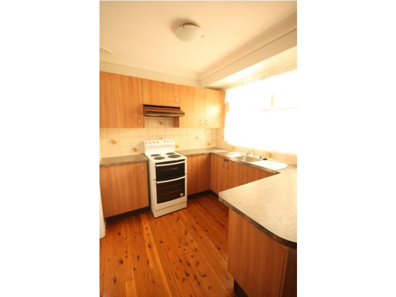 11 Tipping Place, Ambarvale NSW 2560