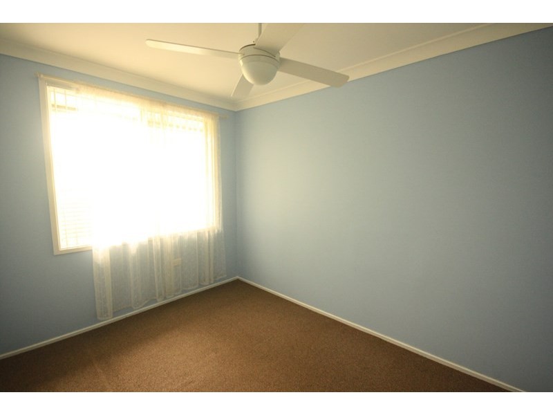 11 Tipping Place, Ambarvale NSW 2560