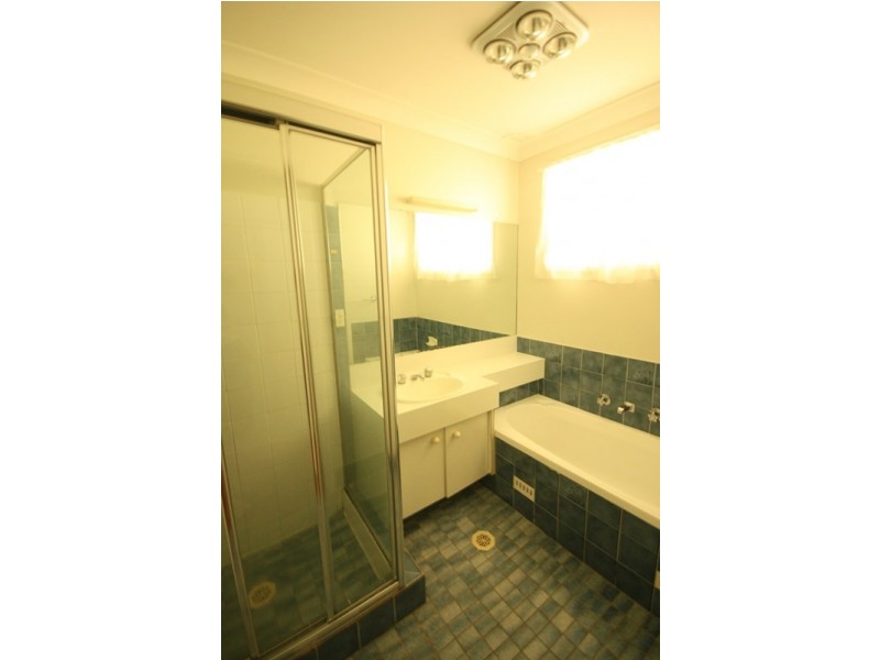 11 Tipping Place, Ambarvale NSW 2560