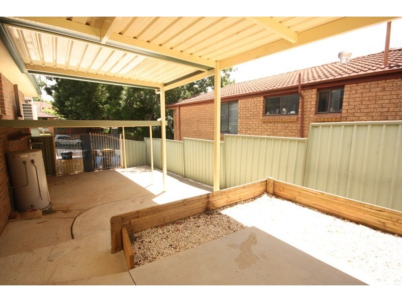 11 Tipping Place, Ambarvale NSW 2560