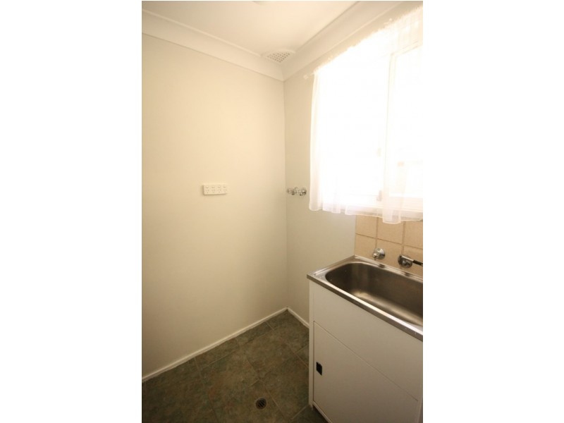 11 Tipping Place, Ambarvale NSW 2560