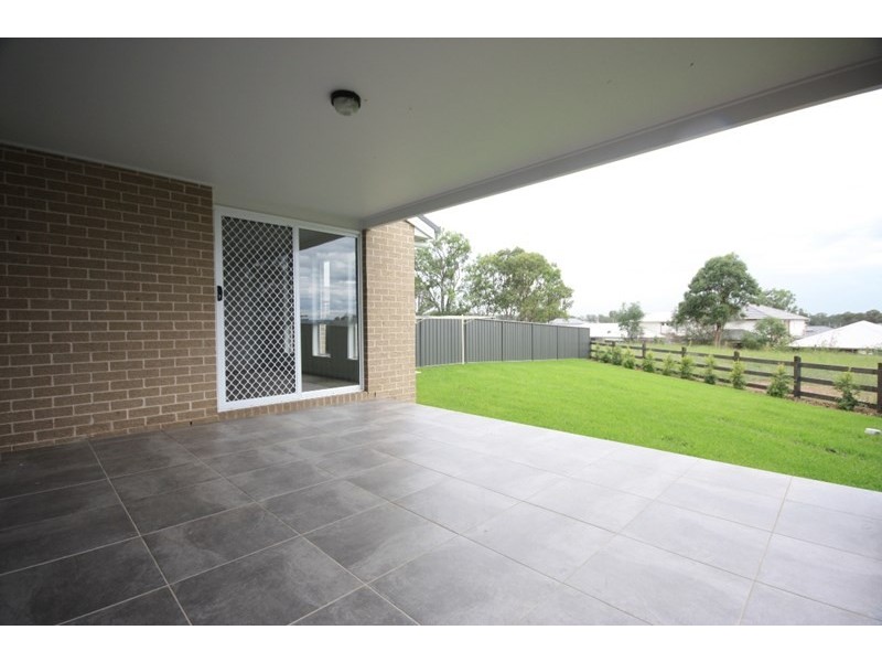 28 Fernleigh Court Arcadian Hills, Cobbitty NSW 2570