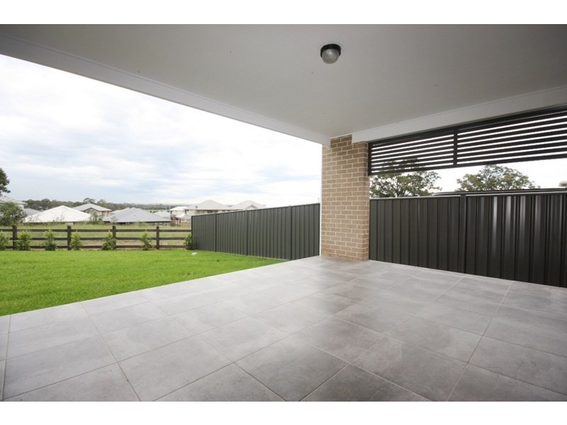 28 Fernleigh Court Arcadian Hills, Cobbitty NSW 2570